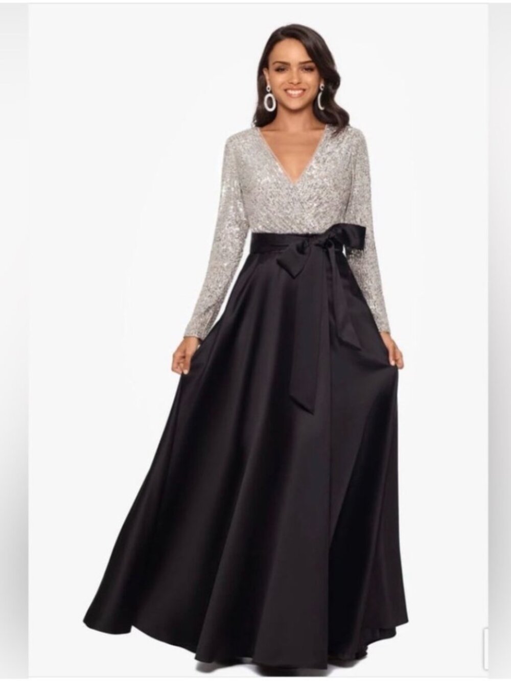 NWT Xscape Silver Sequin Bodice Black Chiffon Skirt Evening Gown. Size 10